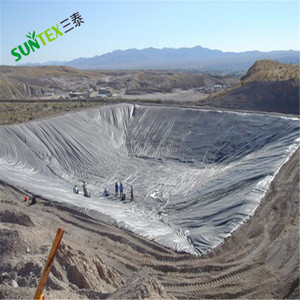 Trung Quốc Nhà sản xuất tùy chỉnh kích thước lớn salter che phủ mặt đất lót, dệt vải năng lượng mặt trời Muối Pond liner, chống Sun Trinh Nữ PE Lót - Product Image 2
