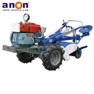 L'coltivatore ANON utilizza un trattore agricolo shifeng da 15 cv 2WD per piccoli trattori