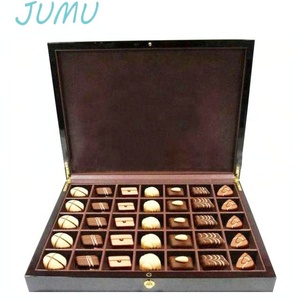 Boîte à <span class=keywords><strong>chocolat</strong></span> pour 35 <span class=keywords><strong>chocolat</strong></span>, modèle de luxe arabe avec design de cerises, finition laque - Product Image 2
