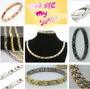 2025 classique câlin et baiser Design titane acier logo personnalisé réglable collier Bracelet ensemble avec <span class=keywords><strong>4</strong></span> en 1 entièrement magnétique - Product Image 2