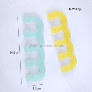 <span class=keywords><strong>Separadores</strong></span> de <span class=keywords><strong>dedos</strong></span> de <span class=keywords><strong>silicona</strong></span> de Color personalizados, separador de Camilla de uñas de Gel, herramienta de cuidado de belleza <span class=keywords><strong>para</strong></span> seguridad de Arte de uñas - Product Image 6