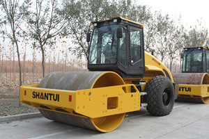 Rodillo vibratorio completamente hidráulico SHANTUI SR19P para aplastar un trabajo aú<span class=keywords><strong>n</strong></span> más duro con el rodillo de pies de oveja - Product Image 3