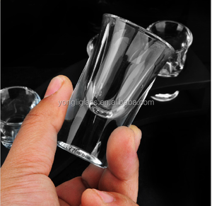 <span class=keywords><strong>Vaso</strong></span> de <span class=keywords><strong>chupito</strong></span> de alta calidad al por mayor con bandeja de madera, <span class=keywords><strong>vaso</strong></span> de <span class=keywords><strong>chupito</strong></span> <span class=keywords><strong>personalizado</strong></span> con logotipo, juegos de vasos de <span class=keywords><strong>chupito</strong></span> de vodka de recuerdo - Product Image 4