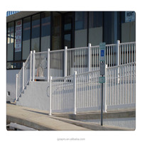 Rampe d'escalier incurvée en verre de jardin APRO de haute qualité avec rail en U, design en plexiglas, escalier moderne
