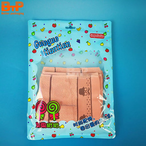 Emballage plastique refermable imprimé sur mesure avec trou Euro pour vêtements, chaussettes, sous-vêtements pour bébés, sac en mylar avec fermeture éclair - Product Image 3