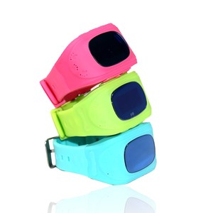 Niños Reloj GPS Tracker SOS Alarma De Emergencia GSM SIM anti-perdida niños seguros gps reloj Q50 remoto para Android y IOS - Product Image 1