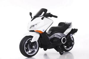 Commercio all'ingrosso nuovo modello bambini moto elettrica giocattoli per bambini giro in auto sul giocattolo telecomando elettrico 0- 7 anni bambino <span class=keywords><strong>3</strong></span> ruote - Product Image 4