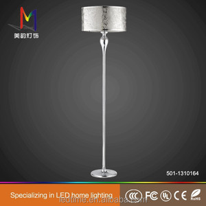 Nouveau design réplique <span class=keywords><strong>arme</strong></span> forme salon lampadaire avec grand prix - Product Image 1