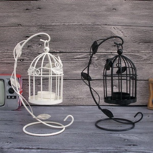 Gabbia In Metallo <span class=keywords><strong>Candela</strong></span> Lanterna Con Il Basamento Giardino Tempesta <span class=keywords><strong>Lampada</strong></span> In Metallo Supporto di <span class=keywords><strong>Candela</strong></span> - Product Image 1