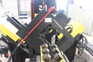 Macchina CNC Multi-Mandrino per Foratura Profonda di Angoli - Product Image 4