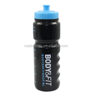 Madou Nouveau 2018 En Plastique <span class=keywords><strong>Sans</strong></span> <span class=keywords><strong>Bpa</strong></span> 700 ml Pe Sport Potable Voyage Vélo Bouteille D'eau - Product Image 2