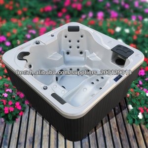 4 personne hiver en plein air Spa / Massage Hottub avec des lumières LED et Pop-Up TV - A410 - Product Image 1