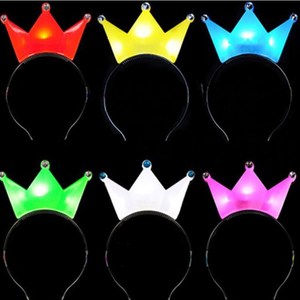 LED lindo crown party <span class=keywords><strong>enciende</strong></span> accesorios para el cabello diademas diadema llevó la luz - Product Image 1