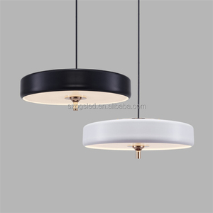 Moderno nueva Llegada E12/E14 Edison Bombilla Cadena <span class=keywords><strong>Ronda</strong></span> Lámpara De Techo De Metal, restaurante de Decoración de Mini <span class=keywords><strong>en</strong></span> Araña - Product Image 1