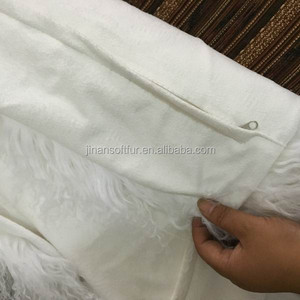 Cuscino per divano bianco in pelle di <span class=keywords><strong>agnello</strong></span> in <span class=keywords><strong>pelliccia</strong></span> di pecora naturale - Product Image 4