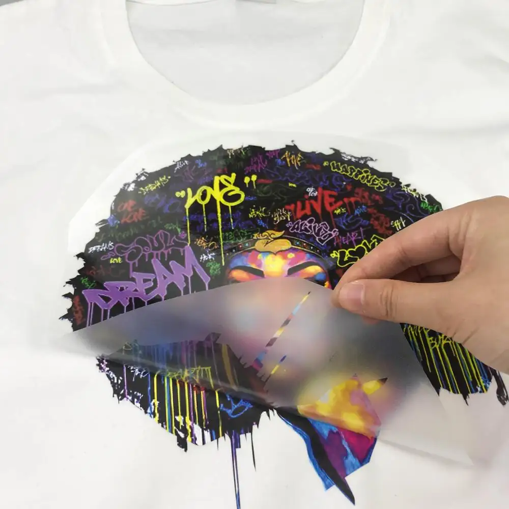 사용자 정의 도매 다채로운 의류 Plastisol 열전달 인쇄 티셔츠 크기 목 실리콘 열전달 라벨