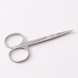 Forbici <span class=keywords><strong>per</strong></span> <span class=keywords><strong>Cuticole</strong></span> in Acciaio Inossidabile Curvate e Affilate con Logo Laser, Fornitore di Fabbrica con MOQ Basso - Product Image 6