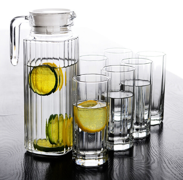 34 Oz Glass Pitcher and Drinking Glasses Set - Thick Glass Serving Jug and Six 10 Oz. Tall Cups (Dishwasher Safe)