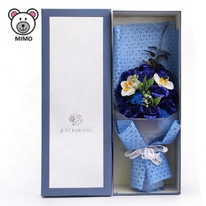 <span class=keywords><strong>Regalo</strong></span> di Giorno della madre Simpatico Cartone Animato Bouquet di Fiori Scatole di Moda di New <span class=keywords><strong>San</strong></span> <span class=keywords><strong>Valentino</strong></span> Idea Fatti A Mano Bella Blu Rosa Wedding Bouquet di Fiori
