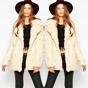 Cappotti di <span class=keywords><strong>pelliccia</strong></span> di coniglio alla moda da <span class=keywords><strong>donna</strong></span> giacca imbottita di cotone invernale <span class=keywords><strong>con</strong></span> motivo a quadri ampia lunga fodera in <span class=keywords><strong>pelliccia</strong></span> sintetica calda - Product Image 1