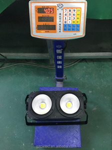<span class=keywords><strong>2</strong></span> yeux cob LED blinder lumière <span class=keywords><strong>2</strong></span> en 1 dmx stade public d'éclairage <span class=keywords><strong>2</strong></span>*100 w lumière d'étape blinder - Product Image 3