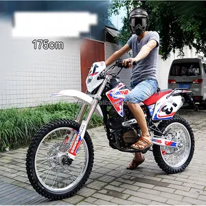 250cc Sepeda Motor Trail Di Atas Gunung/Gurun