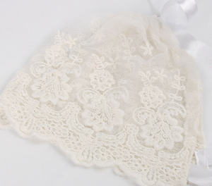Vente chaude 2024 2024 nouveau-né bébé fille dentelle ruban de soie casquette réglable chapeau broderie fleur <span class=keywords><strong>photo</strong></span> accessoires faveurs bébé chapeau - Product Image 6