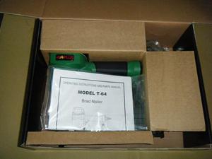 Pistola de Clavos Neumática para Concreto APLUS T-64, 14GA 64MM - Product Image 3