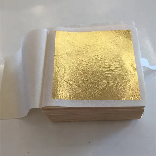 Özelleştirilmiş 9.35 cm x 9.35 cm 24 k Saf Altın Yenilebilir altın yaprak levhalar kek süslemeleri