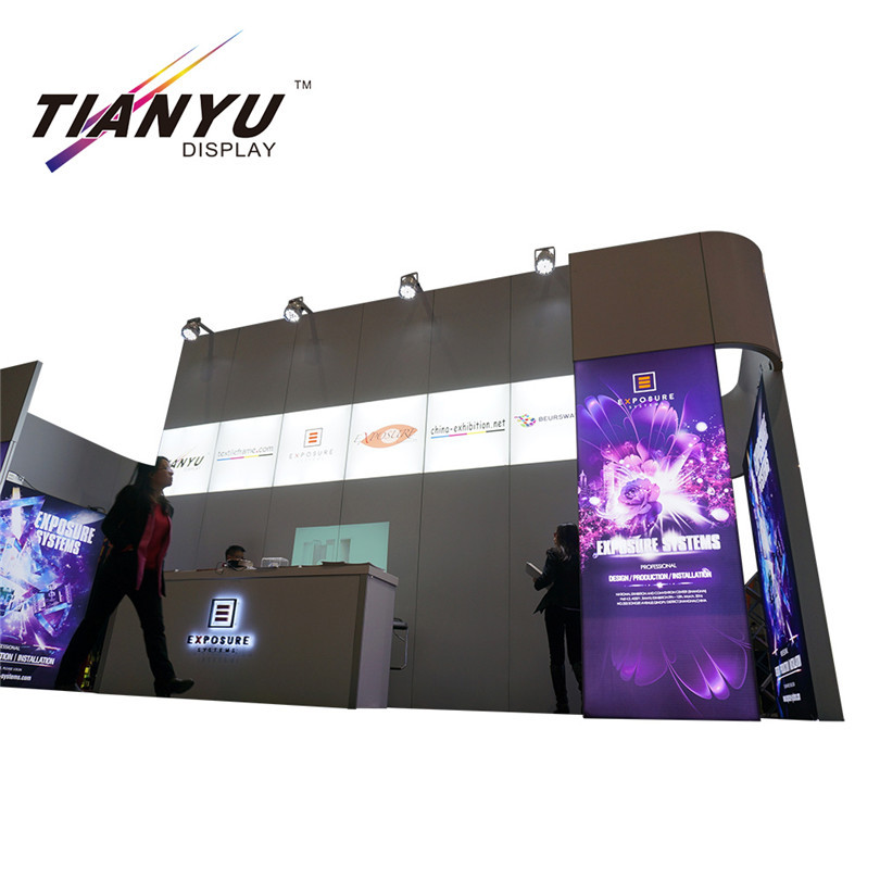 Adaptée aux besoins du client d'affichage de salon commercial 10x10 20ft portable photo stands d'exposition