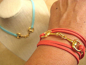 2016 arnés pedacito de filete del caballo Ecuestre joyería de cuero pulsera del abrigo - Product Image 1