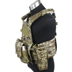 เสื้อกั๊กยุทธวิธีลายพรางต่อสู้กับกระเป๋า - Product Image 3