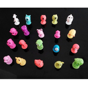 Mini monstres en plastique moulé par injection, mini jouet animal en silicone à ventouse, capsule vide, jouet <span class=keywords><strong>Stikeez</strong></span> - Product Image 6
