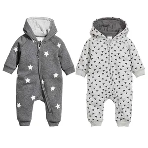 Atacado de inverno bebê algodão macio estrela impressão pijama macacão roupas