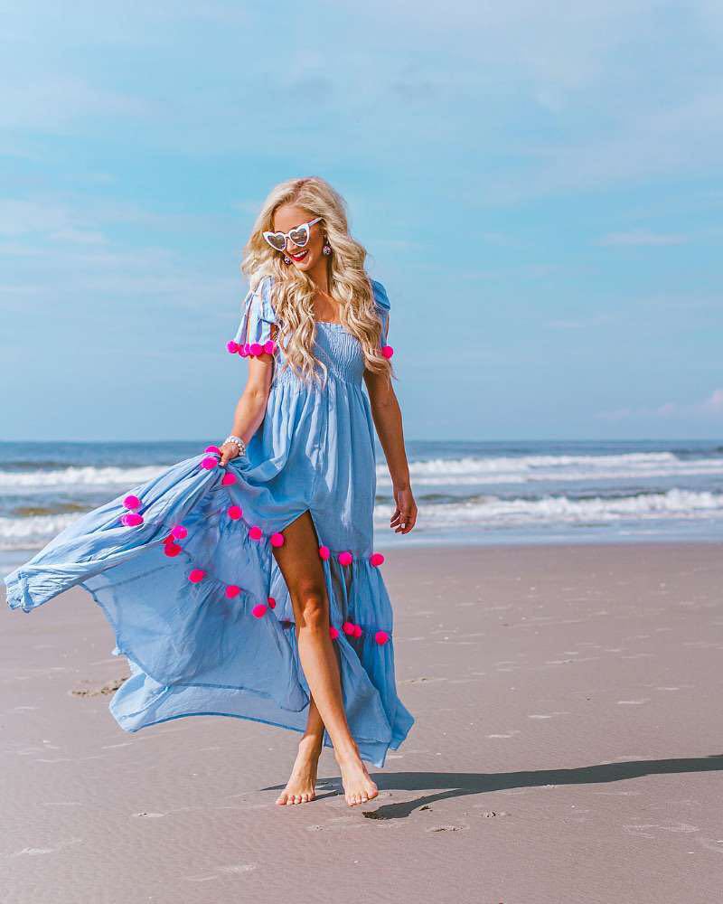 Vestido playero multipropósito elaborado con 3.4 botellas de pet recicladas  | Leonisa Ecuador