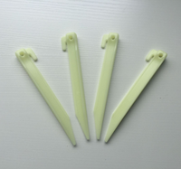 Khusus bercahaya ramah lingkungan plastik tenda pasak stakes camping nail untuk outdoor camping