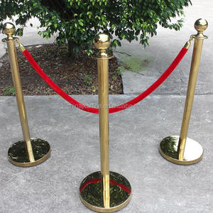 Mobili per <span class=keywords><strong>Hotel</strong></span> europei di alta qualità cavo rosso appeso argento oro coda Post Stanchion pali barriera di controllo della folla per il regno unito - Product Image 3