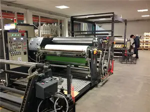 Medische Tapes Coatingmachine Voor Geweven Stoffen Smeltlijm Coating En Lamineermachine