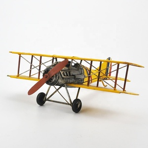 <span class=keywords><strong>Jouet</strong></span> d'<span class=keywords><strong>avion</strong></span> en métal fait à la main pour enfant, <span class=keywords><strong>biplan</strong></span> rétro, hélice, modèle d'<span class=keywords><strong>avion</strong></span> à aile fixe, décoration créative pour la maison, cadeau pour enfant - Product Image 4