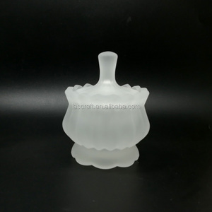 Set di 3 Barattoli in Vetro Sostenibile a Forma di Fiore di Loto <span class=keywords><strong>con</strong></span> Coperchio per Casa e Tavole Nuziali - Product Image 3
