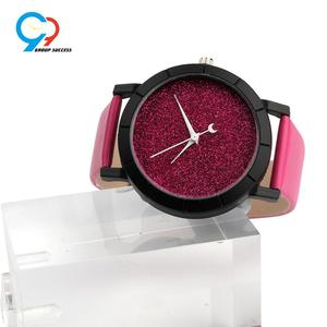 <span class=keywords><strong>Orologio</strong></span> da Polso da <span class=keywords><strong>Donna</strong></span> con Quadrante <span class=keywords><strong>Rosa</strong></span> Brillante, Cassa in Lega Nera e Cinturino in Pelle, <span class=keywords><strong>Orologio</strong></span> Analogico al Quarzo Promozionale per Natale - Product Image 3