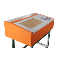 Kelinci epilog laser mencetak pada kaca 40 w laser tabung papan busa