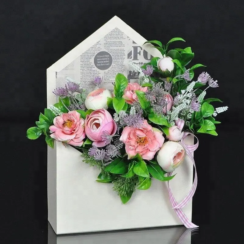 Bricoleurs — boîtes cadeaux de luxe, emballages à fleurs