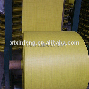 Parte inferior del precio de materias primas Recicladas rollos de tejido pp bolsa de arena que hace - Product Image 4