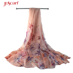 Foulard hijab <span class=keywords><strong>en</strong></span> <span class=keywords><strong>soie</strong></span> peint bloc à la main, accessoires de mode, foulards peints style indien pour dames - Product Image 1
