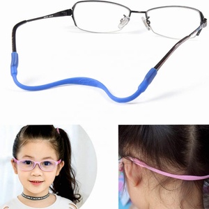 Bracelet <span class=keywords><strong>de</strong></span> lunettes <span class=keywords><strong>de</strong></span> sport en Silicone <span class=keywords><strong>élastique</strong></span> antidérapant <span class=keywords><strong>avec</strong></span> Kit <span class=keywords><strong>de</strong></span> <span class=keywords><strong>crochets</strong></span> d'oreille pour enfants et bébés, support <span class=keywords><strong>de</strong></span> lunettes <span class=keywords><strong>de</strong></span> sécurité - Product Image 5