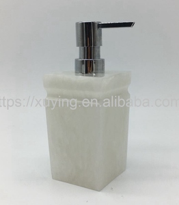 <span class=keywords><strong>Set</strong></span> di <span class=keywords><strong>Accessori</strong></span> da <span class=keywords><strong>Bagno</strong></span> per Hotel in Resina di Alta Qualità dal Design Classico - Product Image 4