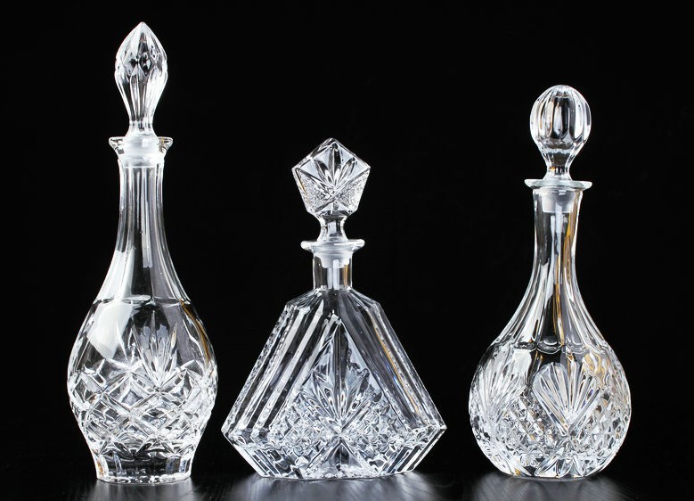 hot sale glass whiskey bottle/glass whiskey decanter/whiskey glass carafe
