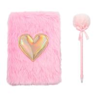 Ensemble stylo et carnet en peluche avec couverture en forme de cœur mignon de la marque Jinghao pour enfants