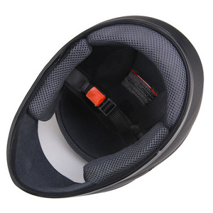 Mũ bảo hiểm xe máy full face mới với chất liệu ABS và lớp lót mút, khả năng chống va đập cao - Product Image 5